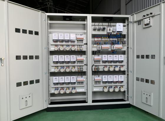 Thiết kế , thi công , lắp ráp tủ điện 3 pha công nghiệp  title=